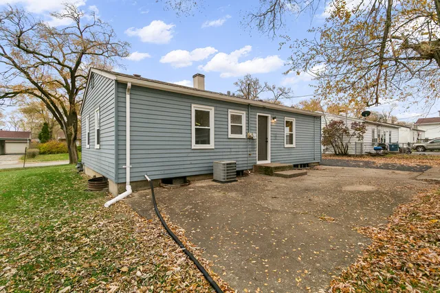 $214,700 | 21704 Clyde Avenue, Sauk Village, IL 60411