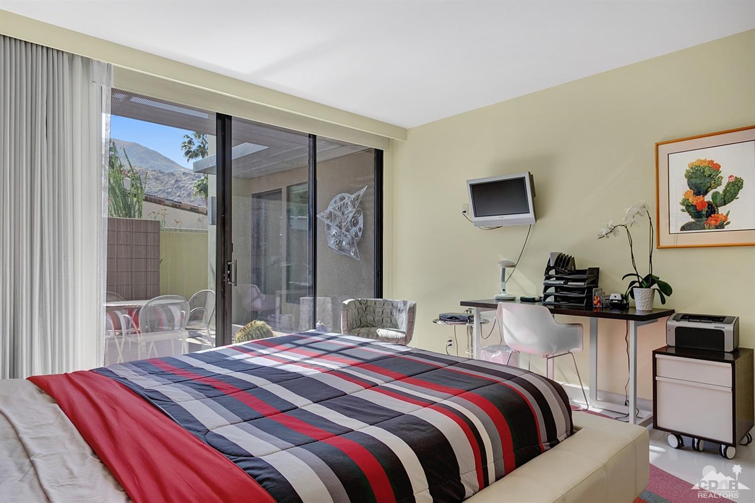 655 East Arenas Road Palm Springs, CA 92262 - Photo 15 of 25 Additional Photo