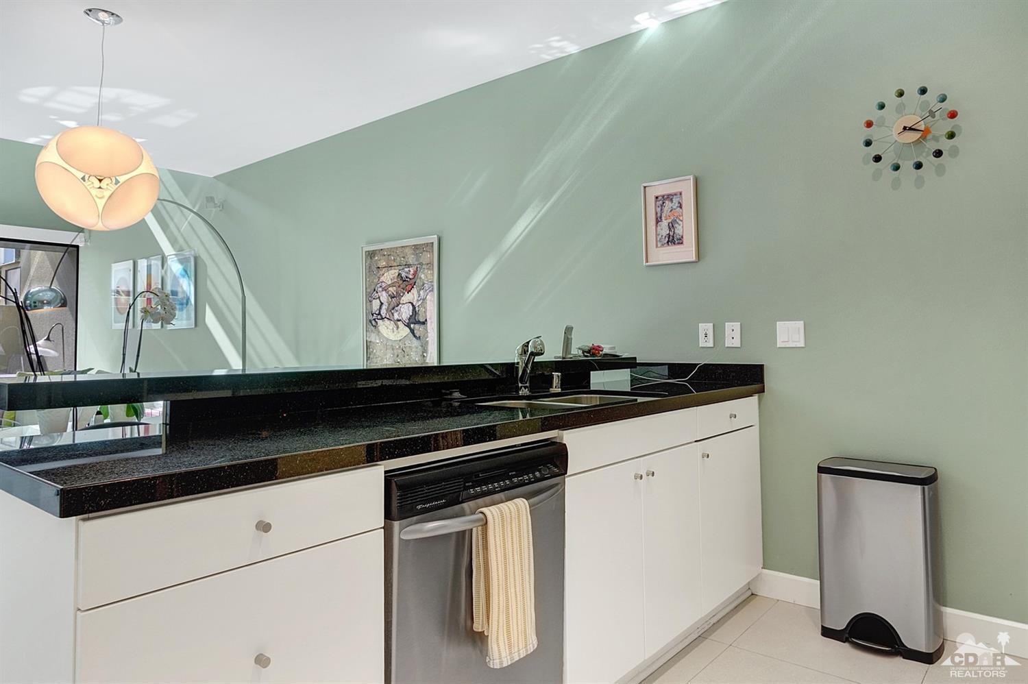 655 East Arenas Road Palm Springs, CA 92262 - Photo 10 of 25 Additional Photo