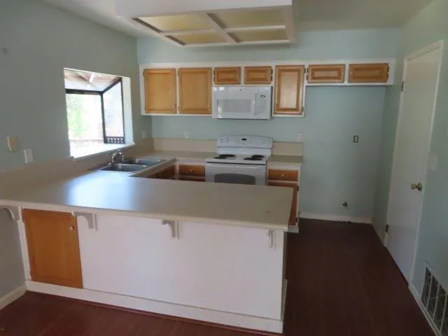 $214,900 | 8033 Arcade Lake Lane, Citrus Heights, CA 95610