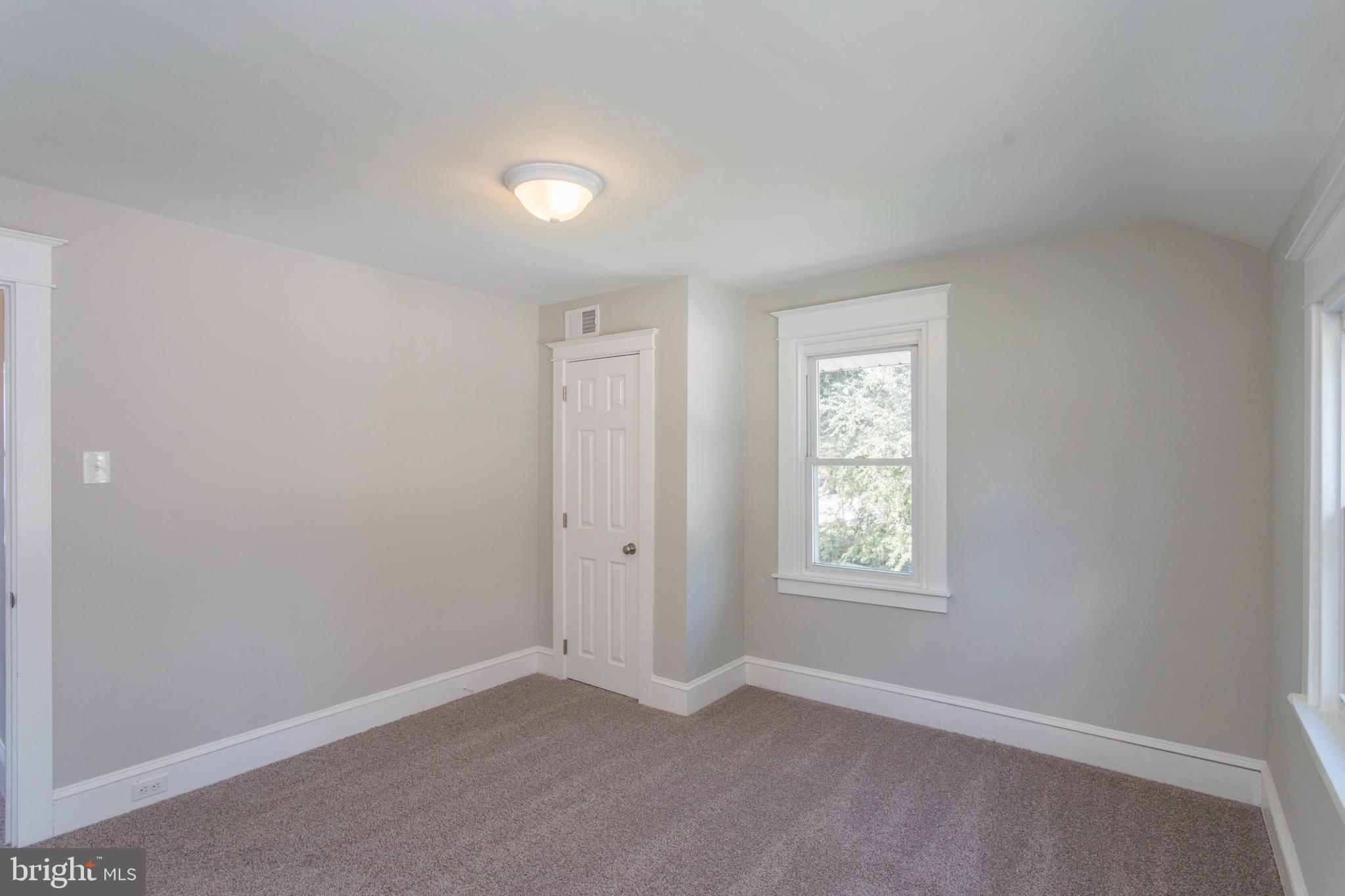 5 West Forrestview Road Brookhaven, PA 19015 - Photo 24 of 38 Gallery Image 24