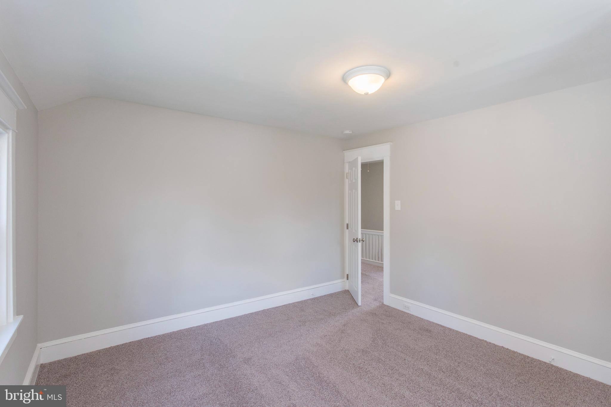 5 West Forrestview Road Brookhaven, PA 19015 - Photo 25 of 38 Gallery Image 25