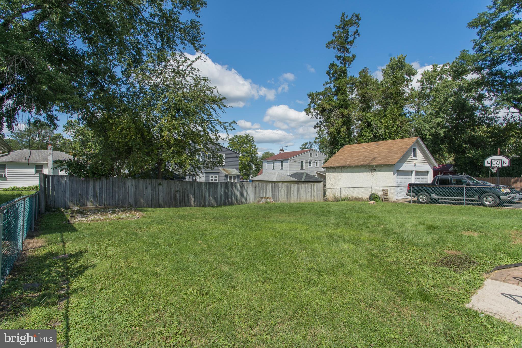 5 West Forrestview Road Brookhaven, PA 19015 - Photo 35 of 38 Gallery Image 35