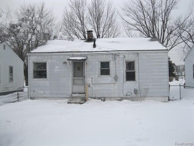 21432 Waltham Road Warren, MI 48089 - Photo 17 of 19 261-948638 BACK.jpg