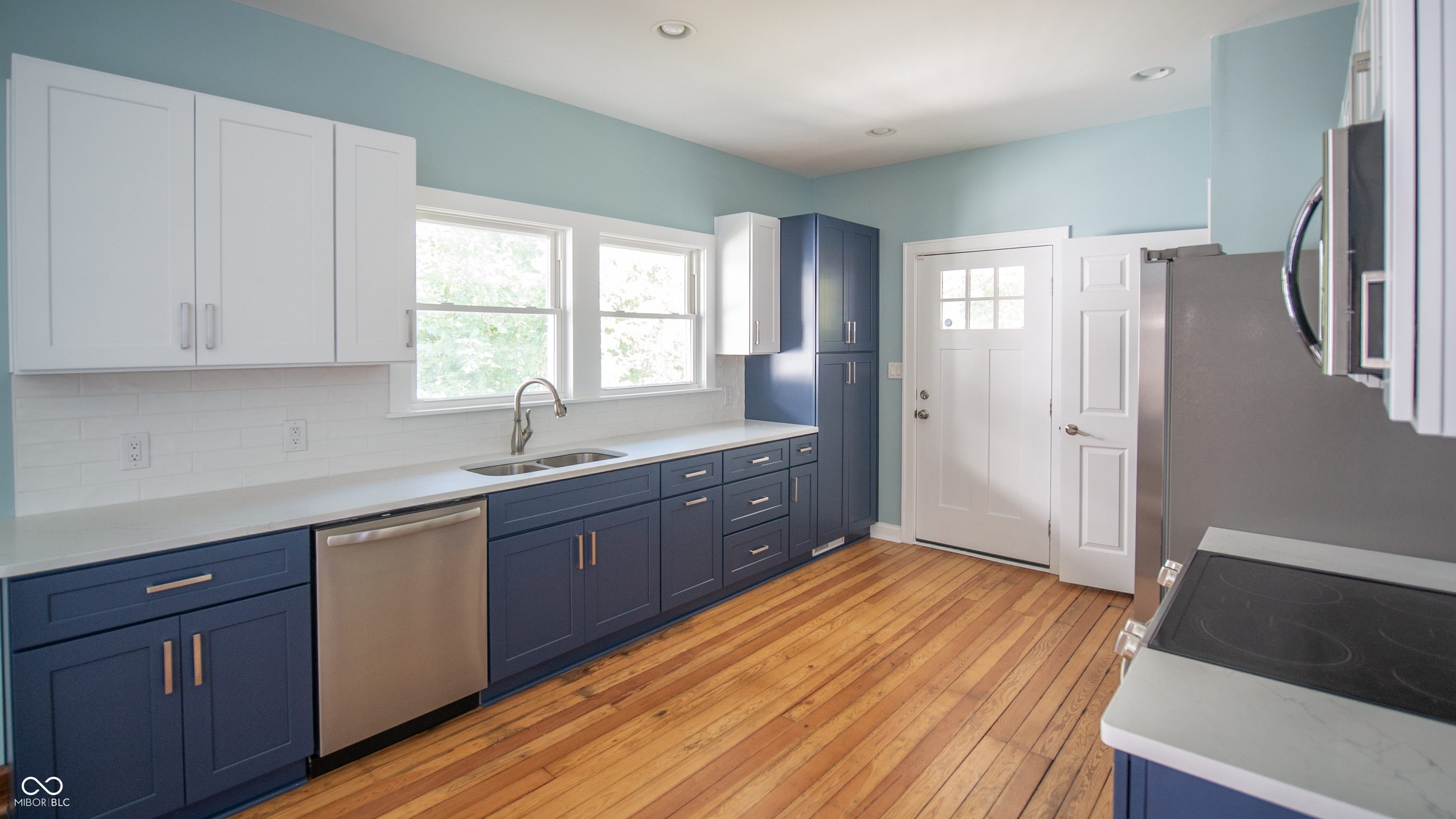 653 North Oxford Street Indianapolis, IN 46201 - Photo 6 of 13