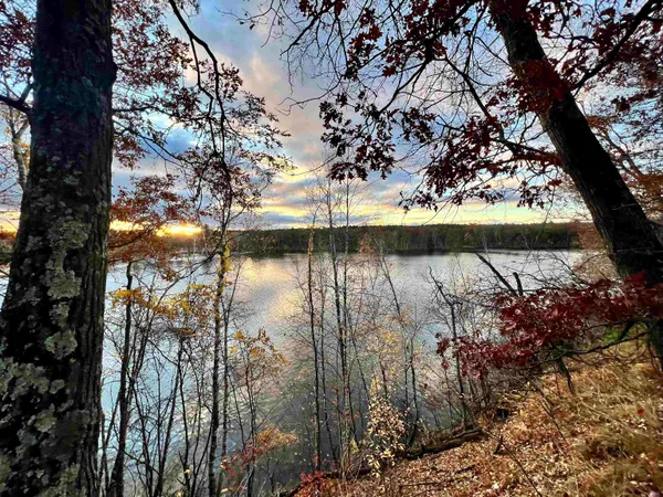 $72,900 | N7576 Hydro Court, Unit 7, Crivitz, WI 54114
