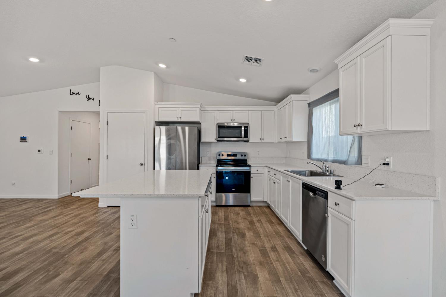 209 Dogwood Rnch Way Patterson, CA 95363 - Photo 7 of 50