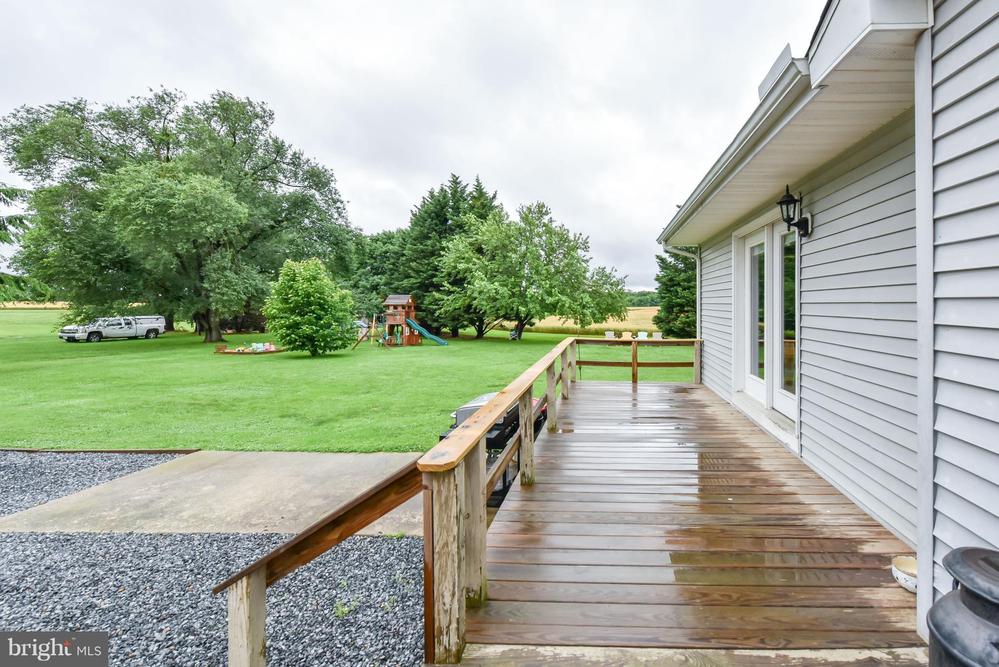 31770 Jim Davis Road Galena, MD 21635 - Photo 22 of 30 Side Deck 24'x7'