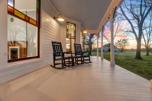 $1,300,000 | 11485 Julien Road, Gracey, KY 42232