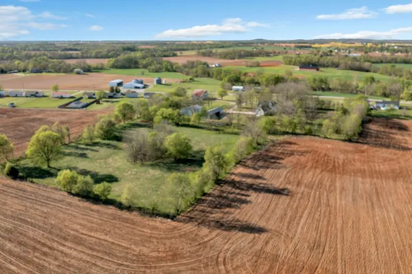 $1,300,000 | 11485 Julien Road, Gracey, KY 42232