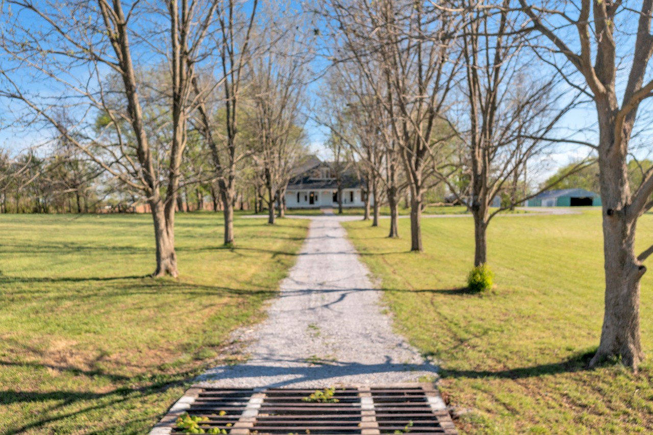 11485 Julien Road Gracey, KY 42232 - Photo 56 of 69