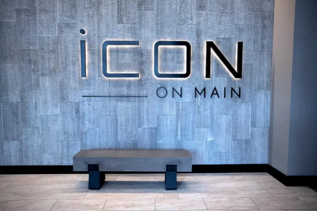 $2,800 | 480 North Main Street, Unit 711, Royal Oak, MI 48067