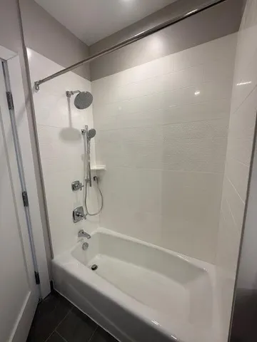 $2,800 | 480 North Main Street, Unit 711, Royal Oak, MI 48067