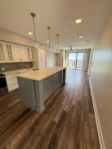 $2,800 | 480 North Main Street, Unit 711, Royal Oak, MI 48067