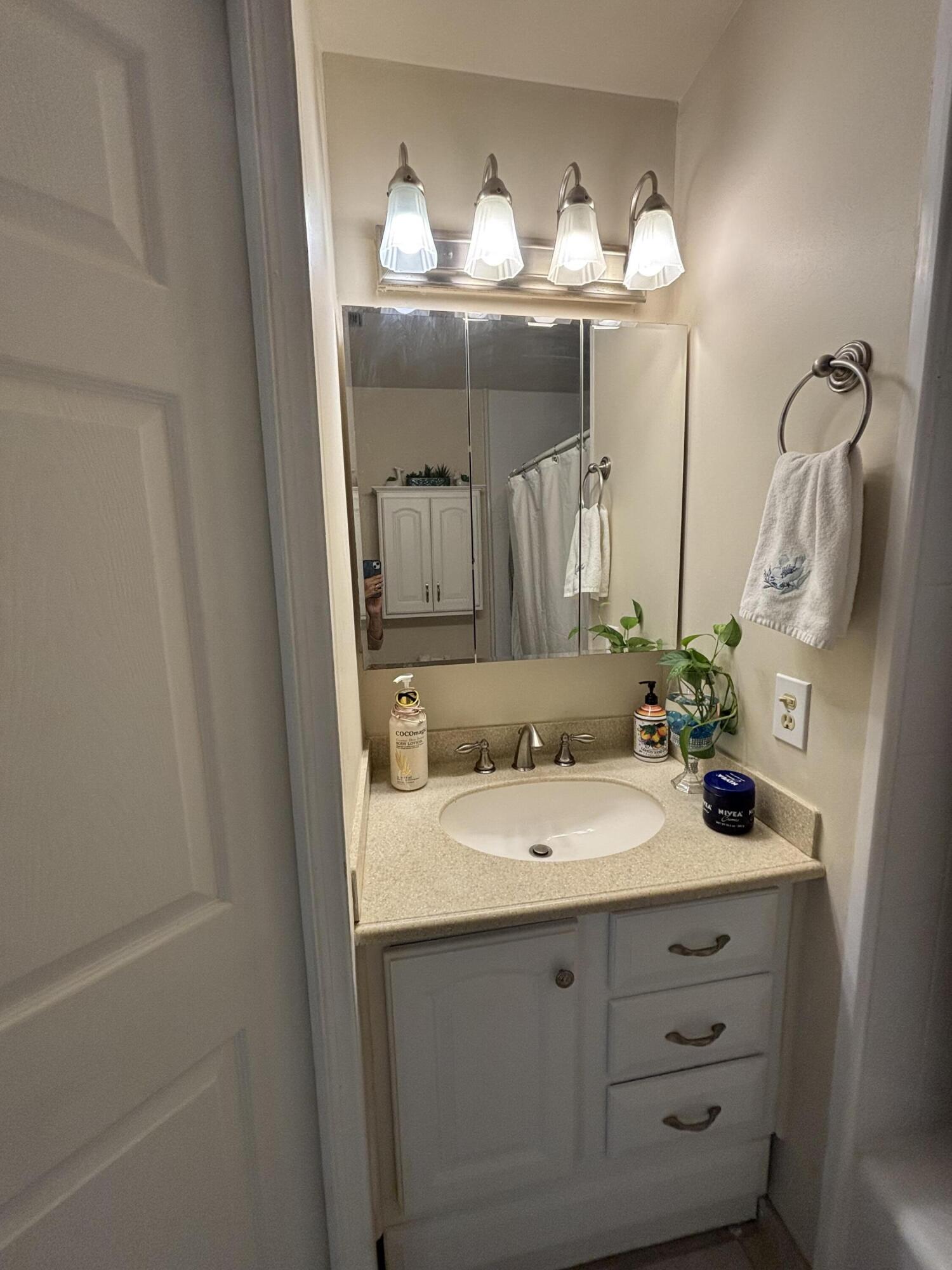 8833 Bella Vista Drive, Unit 8833 Boca Raton, FL 33433 - Photo 26 of 47 IMG_1354 - Copy