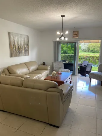 $3,250 | 8833 Bella Vista Drive, Unit 8833, Boca Raton, FL 33433
