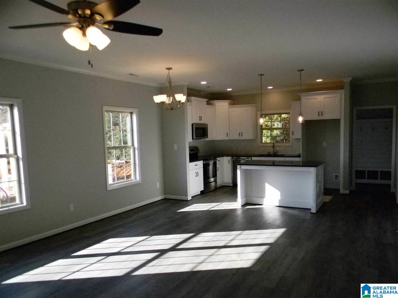 1002 Spruce Cove Springville, AL 35146 - Photo 2 of 17