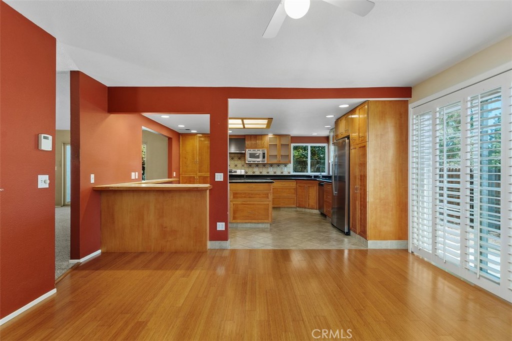5625 Vía Terreno Riverside, CA 92506 - Photo 15 of 38