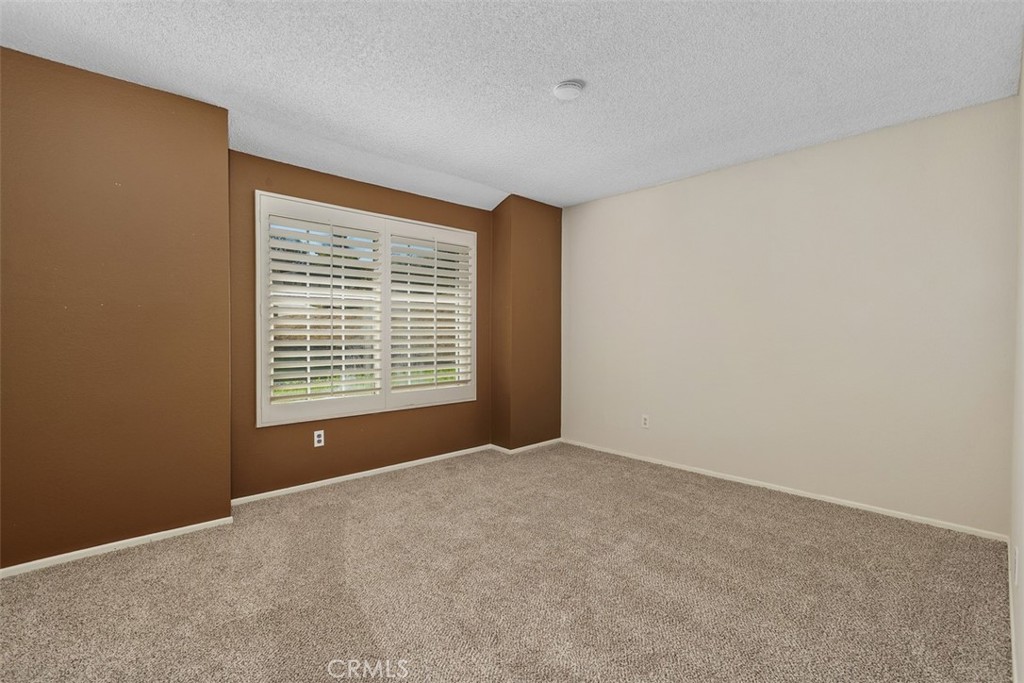 5625 Vía Terreno Riverside, CA 92506 - Photo 23 of 38