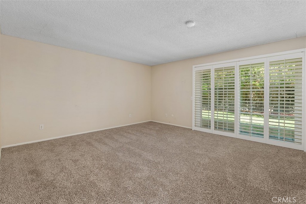 5625 Vía Terreno Riverside, CA 92506 - Photo 25 of 38 Original Image