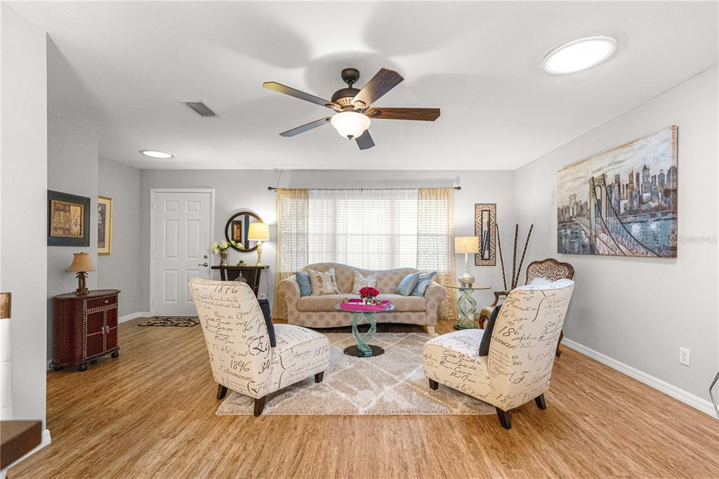 8874 Southwest 95 Street, Unit E Ocala, FL 34481 - Photo 7 of 43