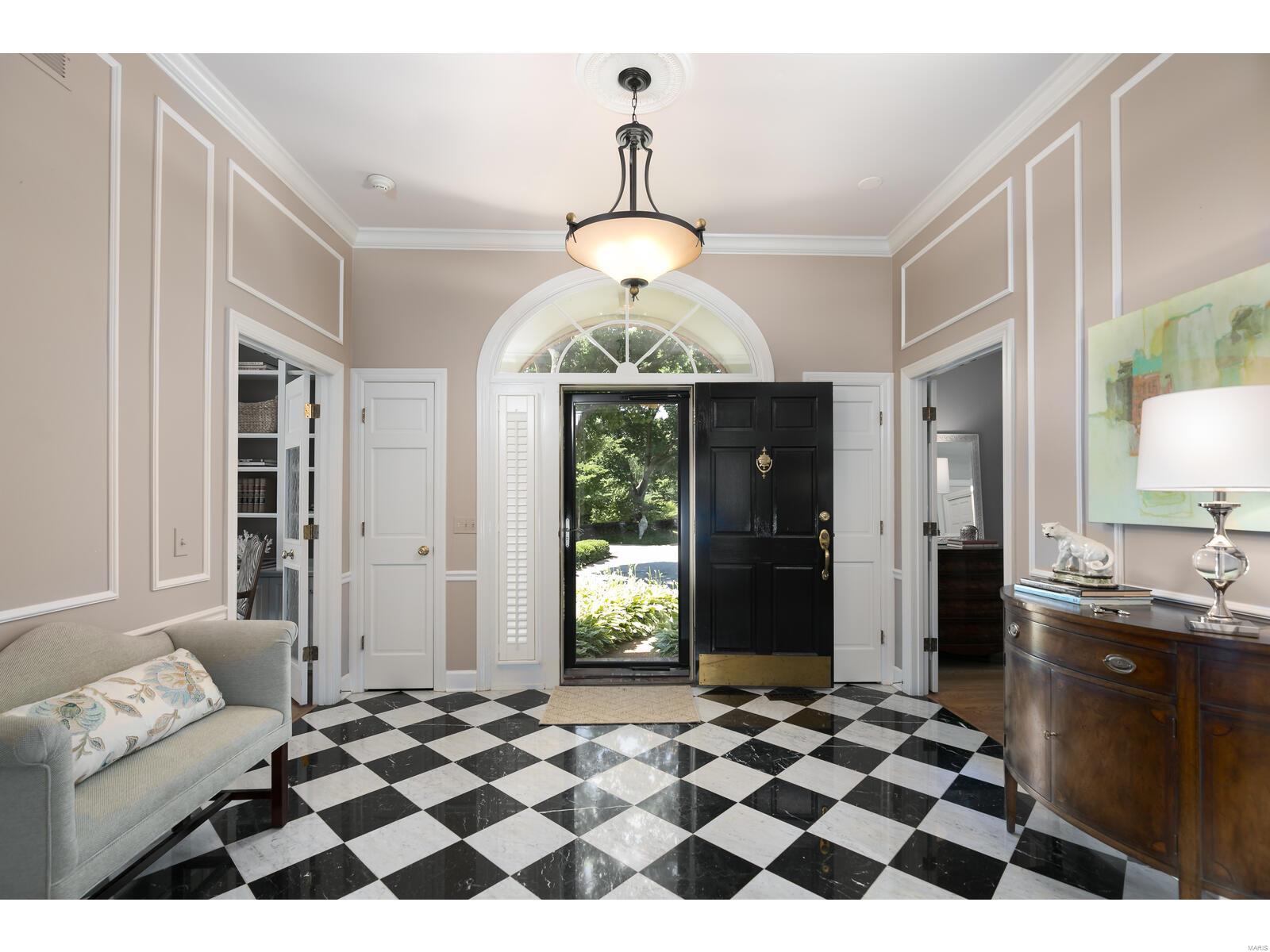 9 Upper Price Road St. Louis, MO 63132 - Photo 11 of 49