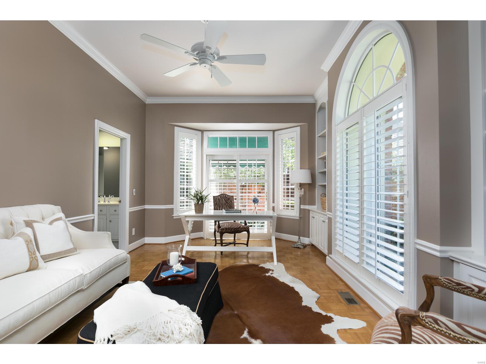9 Upper Price Road St. Louis, MO 63132 - Photo 12 of 49