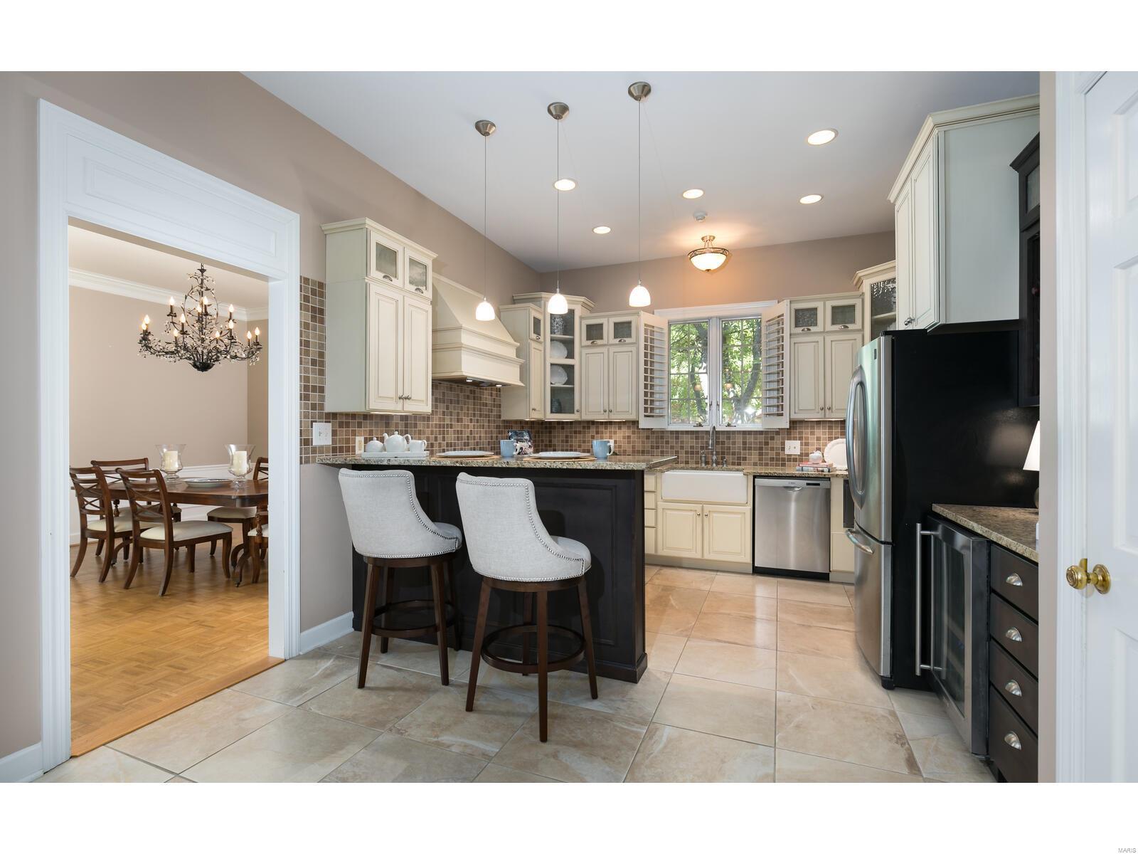 9 Upper Price Road St. Louis, MO 63132 - Photo 30 of 49