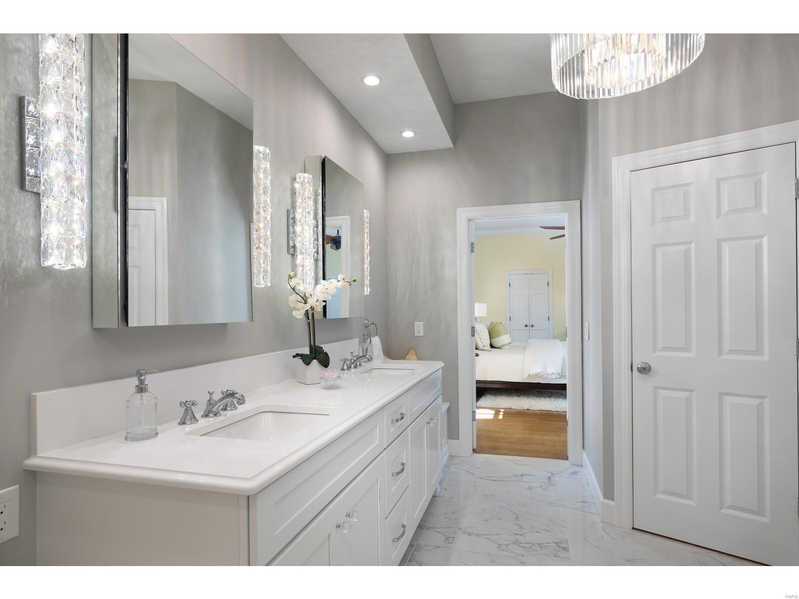 9 Upper Price Road St. Louis, MO 63132 - Photo 43 of 49
