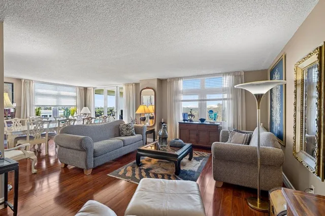 $516,000 | 395 South Atlantic Avenue, Unit 301, Ormond Beach, FL 32176