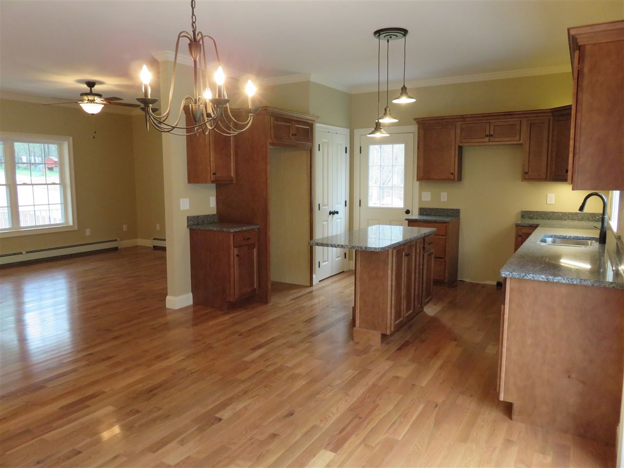 255 Rhododendron Road Fitzwilliam, NH 03447 - Photo 13 of 39
