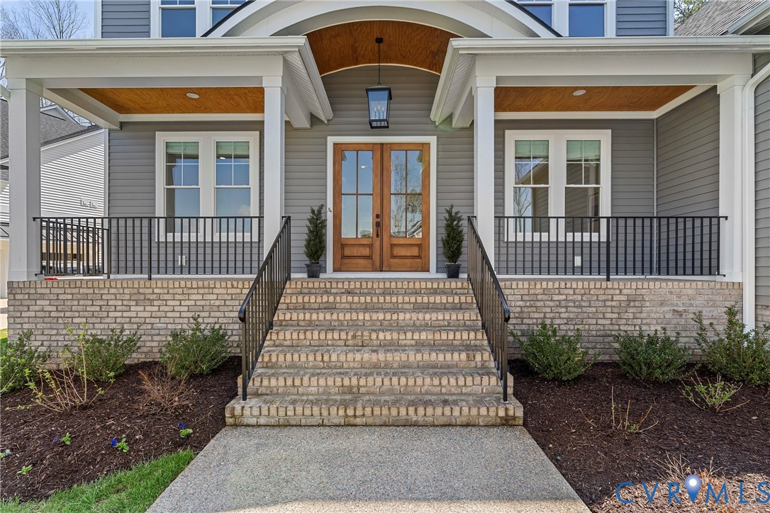 5012 Lake Summer Loop Moseley, VA 23120 - Photo 9 of 67 front view of a house