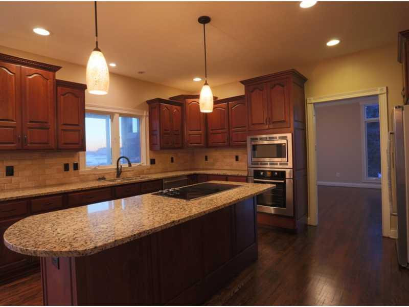 13005 Rocky Pointe Road McCordsville, IN 46055 - Photo 5 of 24 Gallery Image 5