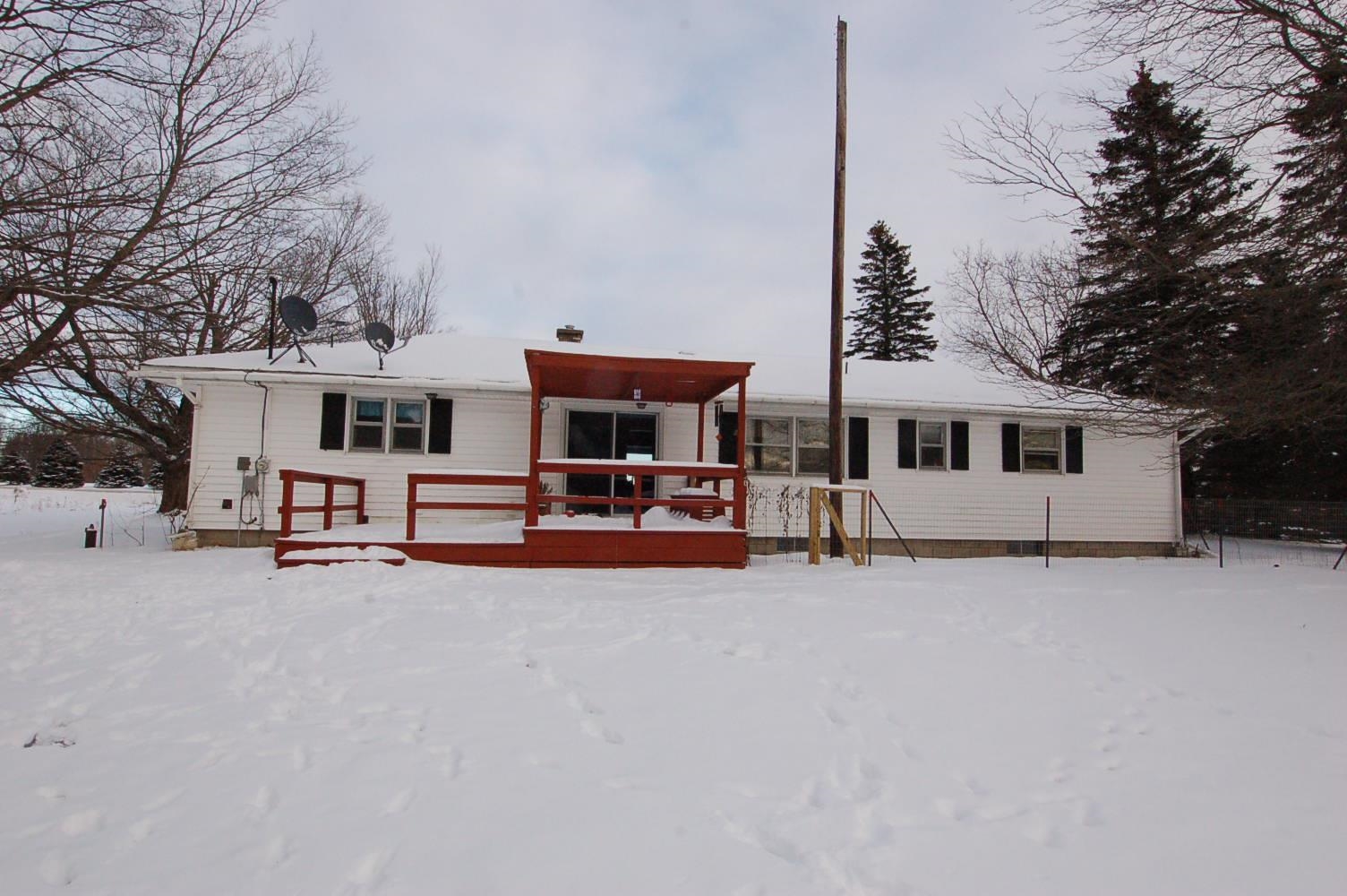 8886 South 33 Road Cadillac, MI 49601 - Photo 18 of 20 1896187-17.JPG