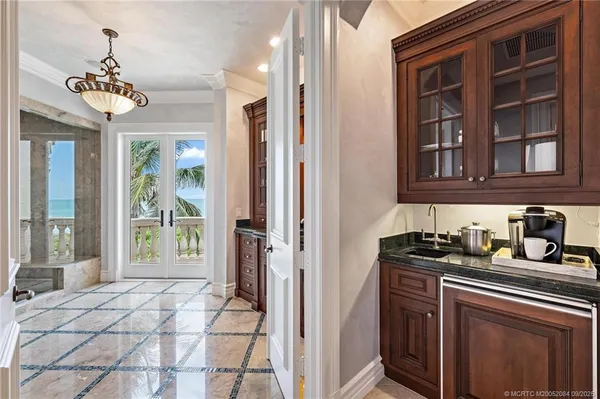 $19,995,000 | 1025 Northeast Doubloon Drive, Stuart, FL 34996