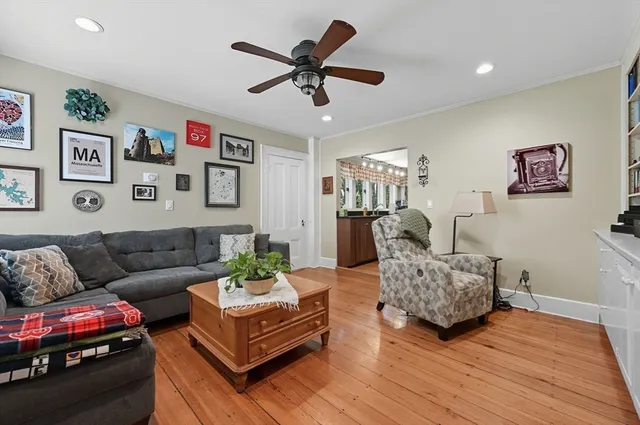 $799,000 | 139 Salem End Road, Framingham, MA 01702