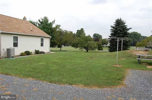 1318 Pine Road Carlisle, PA 17015 - Photo 5 of 12 Gallery Image 5