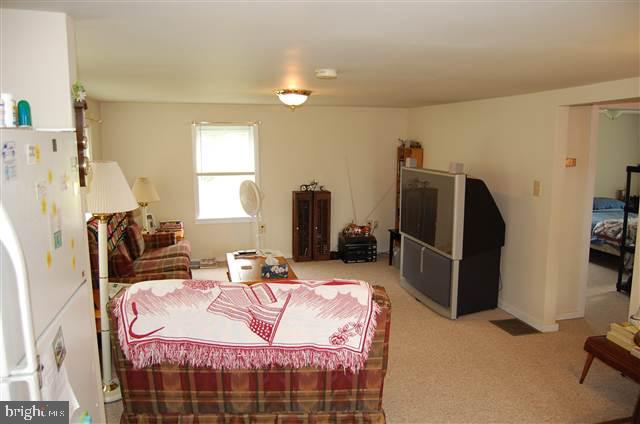 1318 Pine Road Carlisle, PA 17015 - Photo 7 of 12 Gallery Image 7