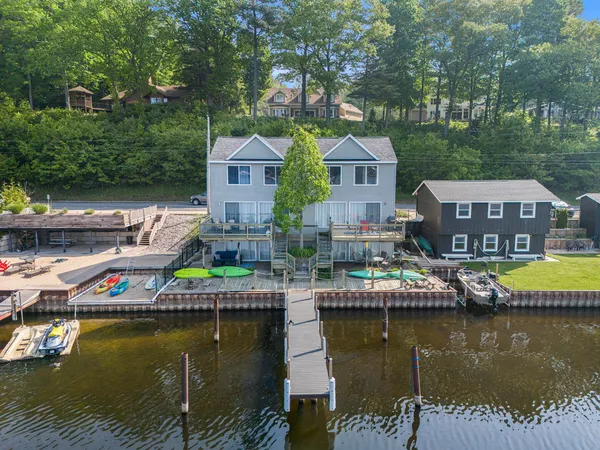 $1,100,000 | 5293 West Monroe Road, Pentwater, MI 49449