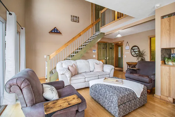 $1,100,000 | 5293 West Monroe Road, Pentwater, MI 49449