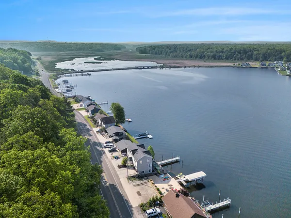 $1,100,000 | 5293 West Monroe Road, Pentwater, MI 49449