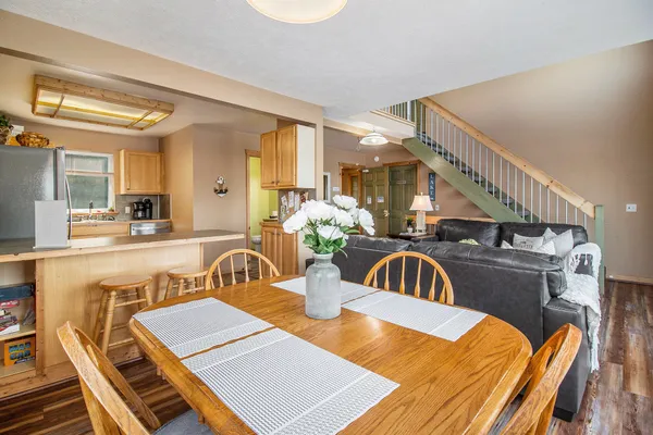 $1,100,000 | 5293 West Monroe Road, Pentwater, MI 49449