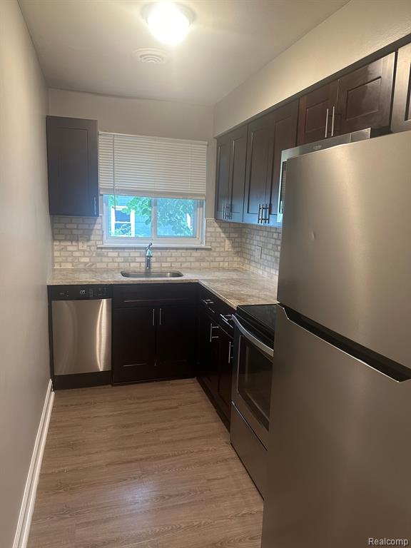 4411 Crooks Road Royal Oak, MI 48073 - Photo 6 of 9