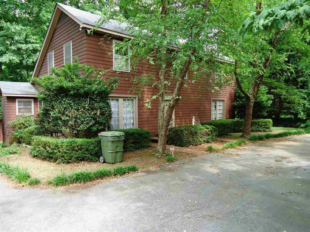 913 Calvert Avenue Clinton, SC 29325 - Photo 1 of 1 Gallery Image 1