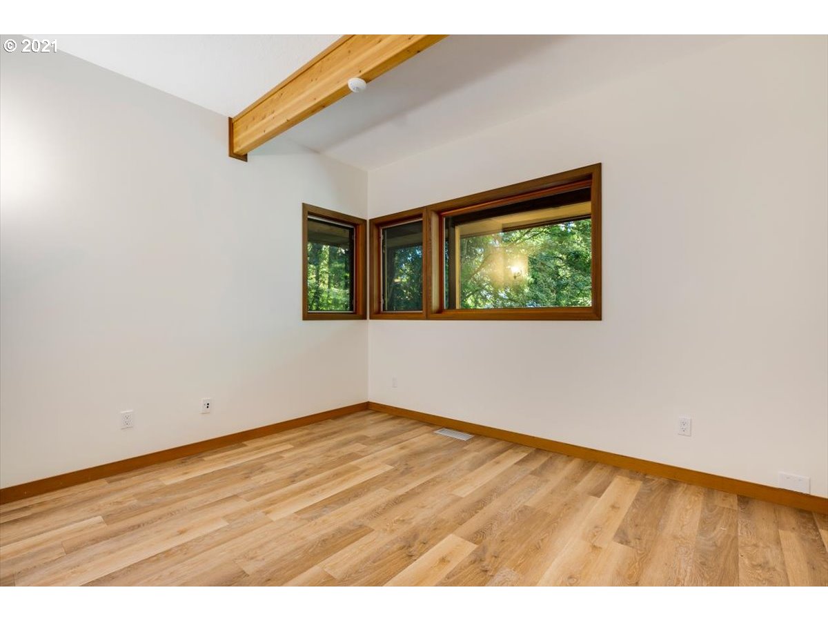 8345 Northeast Dog Ridge Road Newberg, OR 97132 - Photo 22 of 32