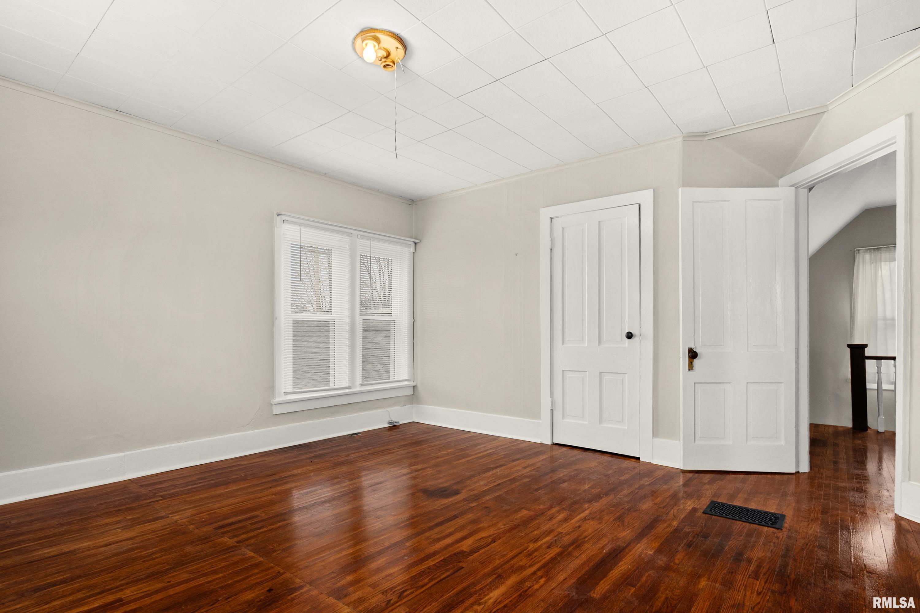 1249 North 5th Street Chillicothe, IL 61523 - Photo 30 of 37