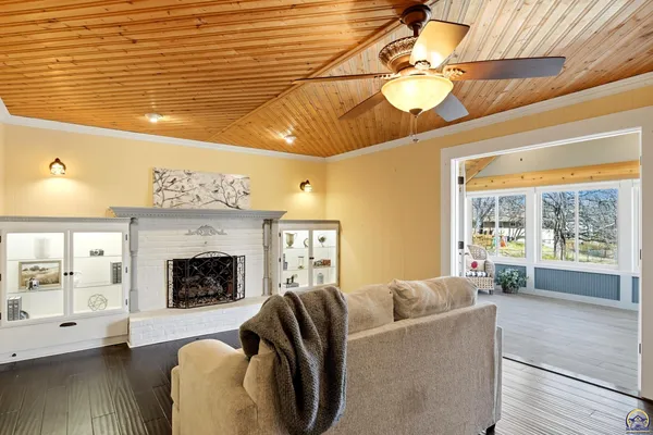 $299,900 | 4814 Southwest Cochise Avenue, Topeka, KS 66614