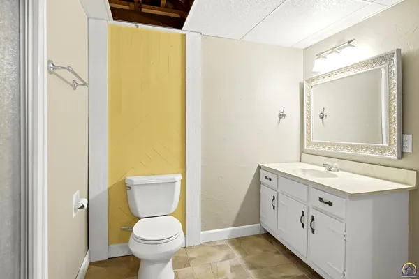 $299,900 | 4814 Southwest Cochise Avenue, Topeka, KS 66614