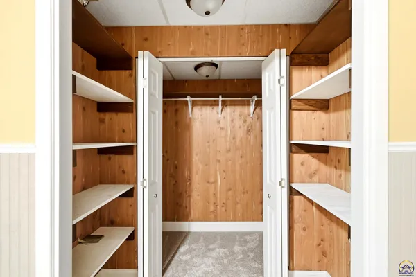 $299,900 | 4814 Southwest Cochise Avenue, Topeka, KS 66614