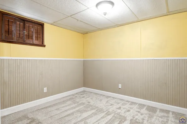 $299,900 | 4814 Southwest Cochise Avenue, Topeka, KS 66614